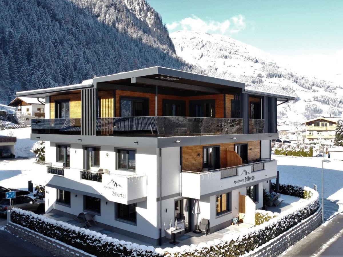 Holiday Flat Near Four Ski Lifts In Mayrhofen Eksteriør billede