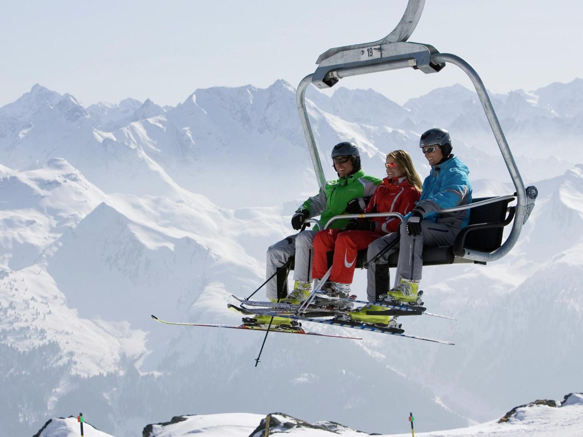 Holiday Flat Near Four Ski Lifts In Mayrhofen Eksteriør billede