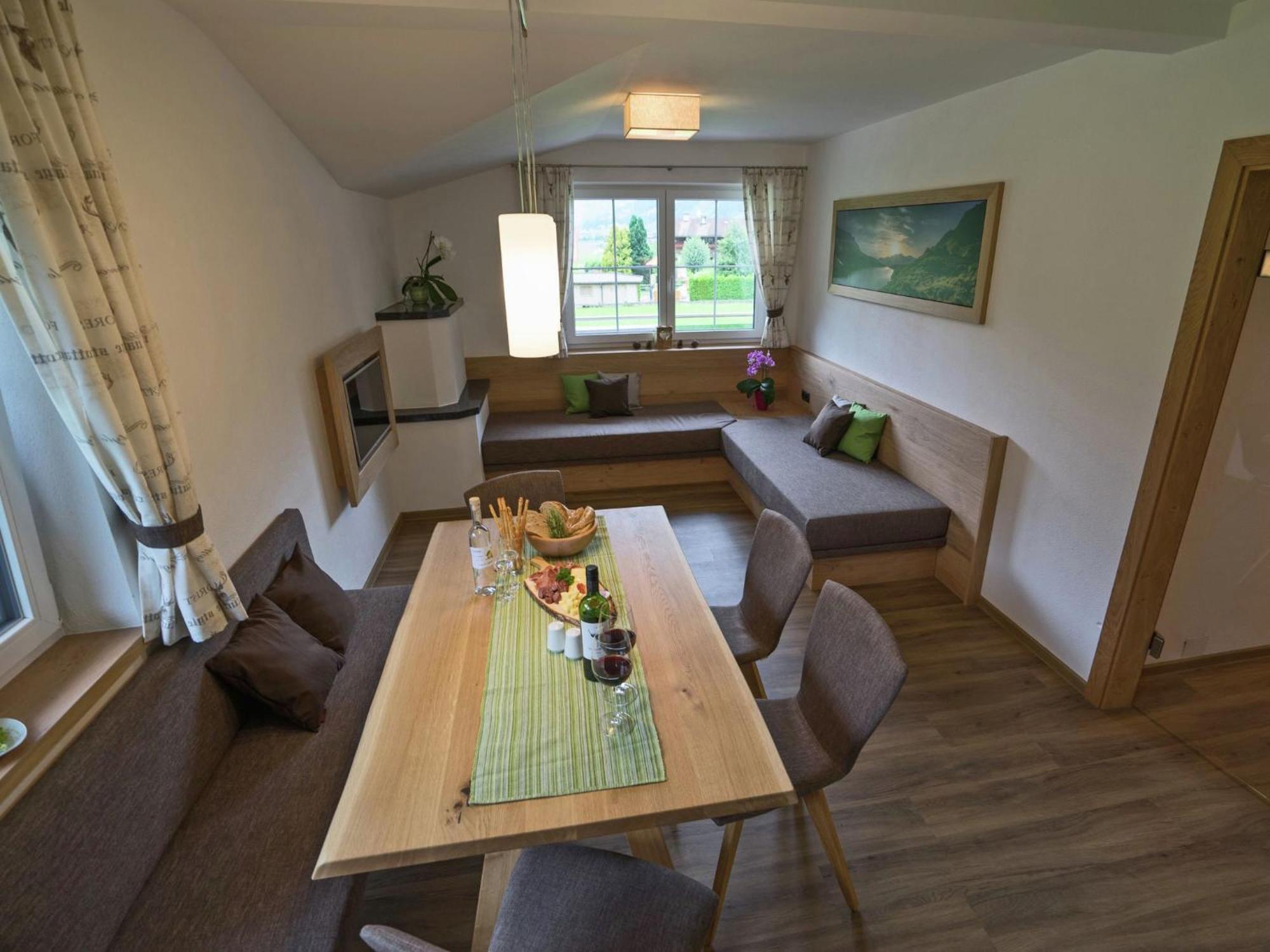 Holiday Flat Near Four Ski Lifts In Mayrhofen Eksteriør billede